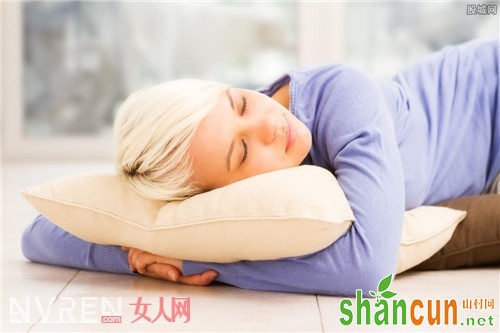 哪种睡姿可以减肥_睡觉减肥法让你越睡越苗条 无需运动自然瘦