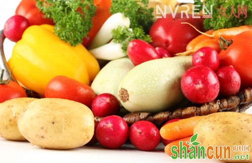 避免吃感光蔬菜_想要皮肤健康美丽 请远离这五种损坏皮肤的食物