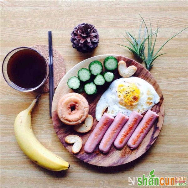 早餐要吃饱_起床后要注意这7 件事 对身体健康影响很大