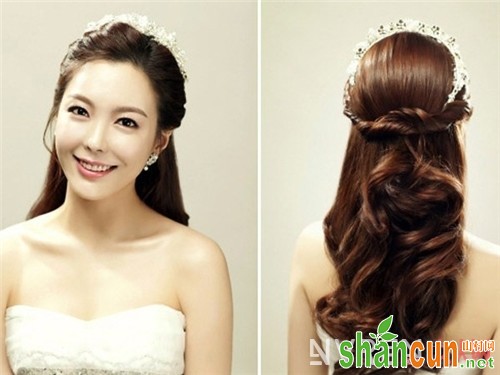 公主盘发新娘发型特点_最美的韩式新娘发型 你选款唯美发型呢