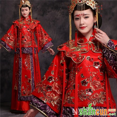 中式婚服之秀禾服_中式婚服展现东方新娘独有的美 演绎传统婚俗的内涵