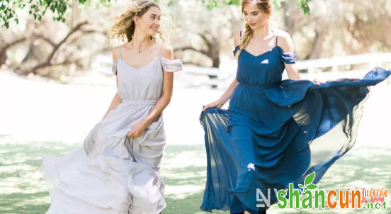 这3款千元伴娘礼服品牌，让你参加好姐妹的婚礼也能美美的！