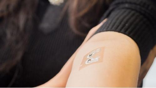 一次性智能纹身问世：可无痛检测血糖含量