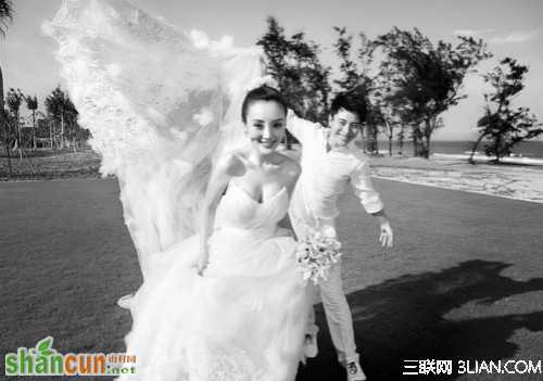 李小璐海边婚纱照