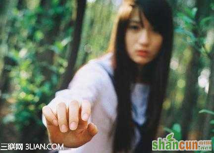 爱情基因决定你偏偏爱上他/她       山村
