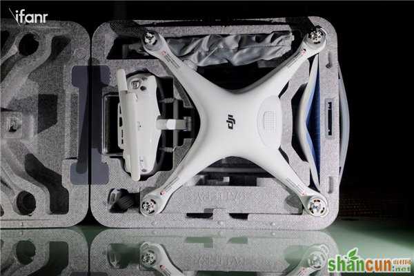 大疆Phantom 4 Pro无人机开箱：外观不变，内在大升级