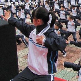 根据病情选择性练习气功 山村