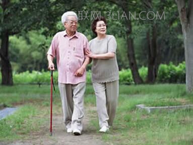 老年人胃不好如何保健     山村