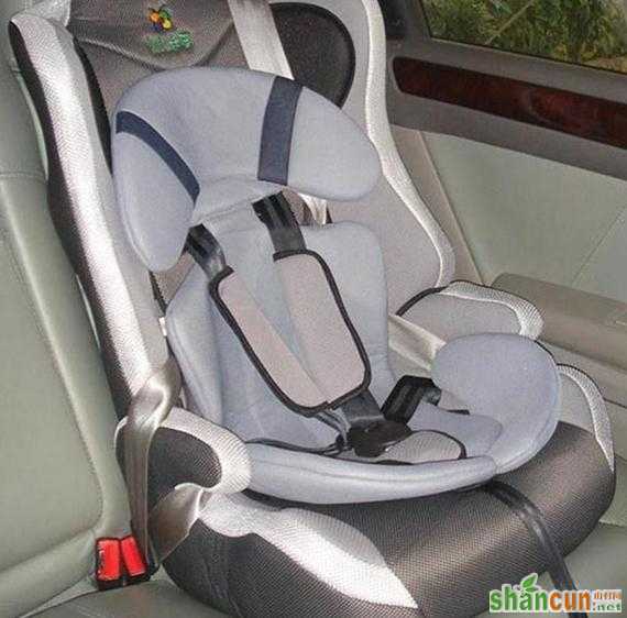 如何正确安装车用儿童安全座椅 山村