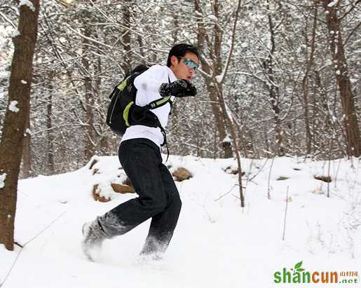 冬季锻炼：什么时间跑步最好 山村