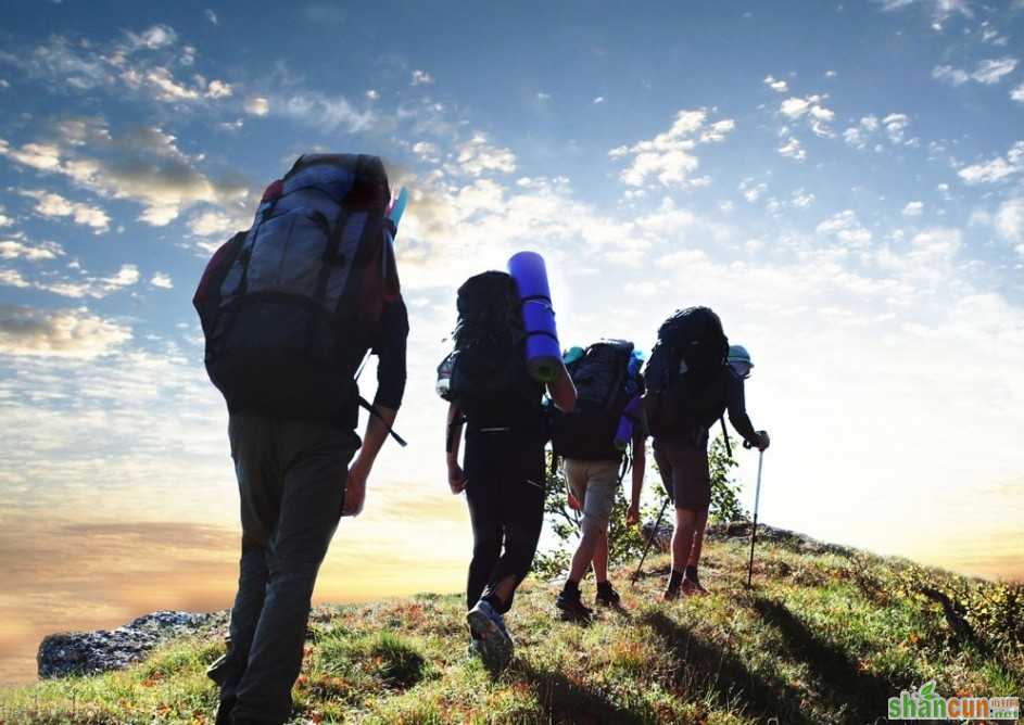 爬山——最简单的塑形方式 山村