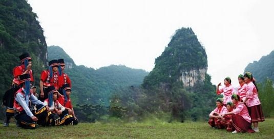 歌婆节是哪个民族的节日      山村