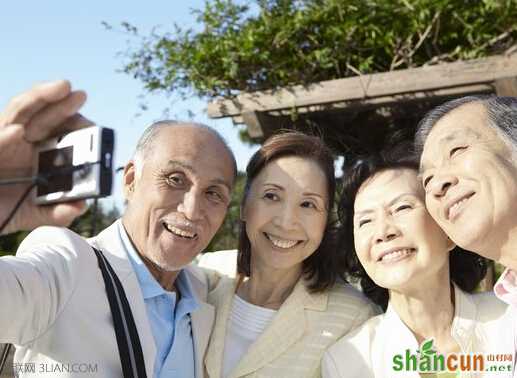 国际老年人日是几月几号     山村