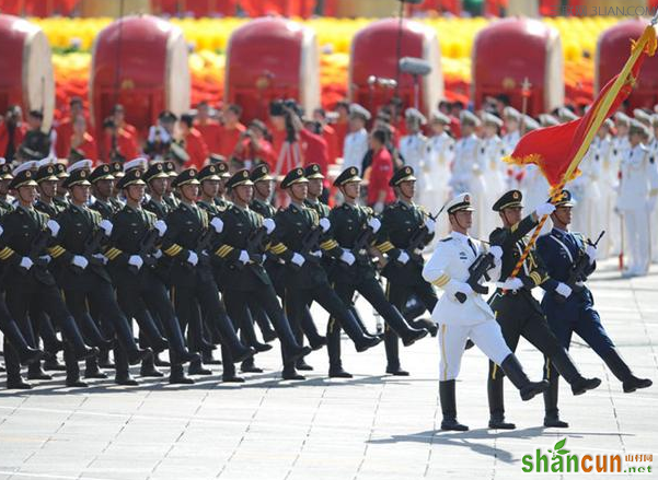 2015抗战胜利日阅兵与国庆阅兵的区别     山村