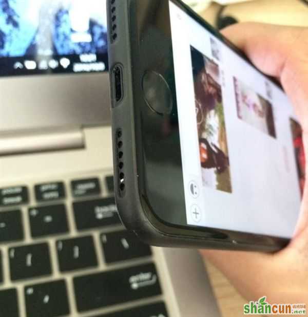 惊呆了！iPhone 7磨砂黑惊现掉漆：看的心碎