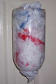 塑料袋怎么收纳，用可乐瓶做塑料袋收纳盒的方法