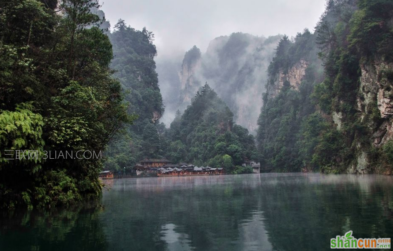 2018年张家界春节天气好不好，2月份去张家界穿什么   山村