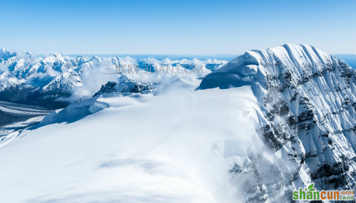 雪崩前有什么预兆，遇到雪崩如何自救    山村