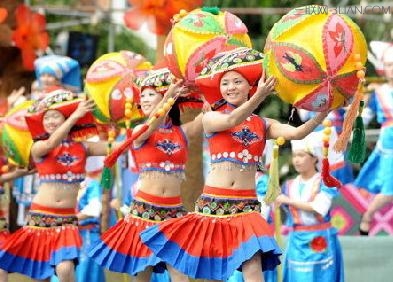 三月三广西各地民俗风情活动汇总      山村