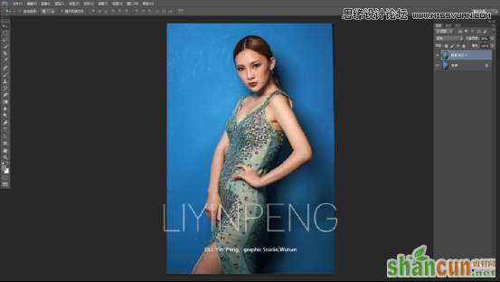 Photoshop调出室内人像照片唯美的时尚大片效果,PS教程,素材中国网