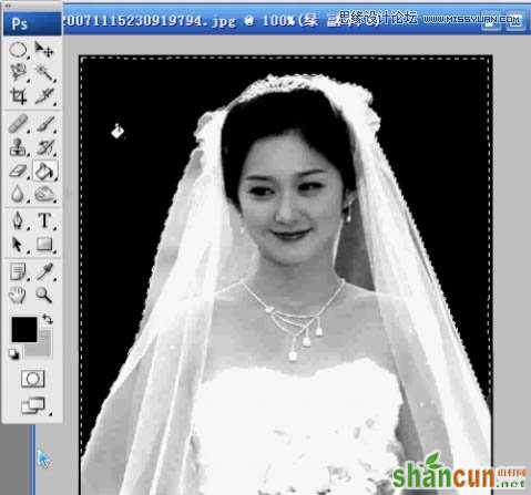 Photoshop使用通道抠出透明婚纱的新娘,PS教程,思缘教程网