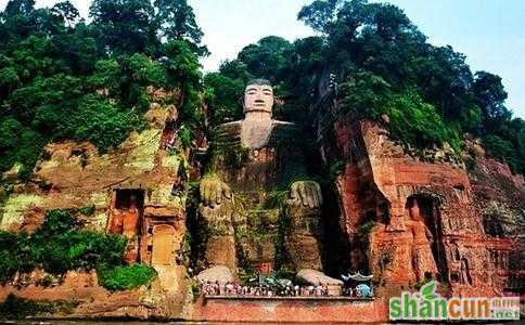 中国最大的佛像在哪？