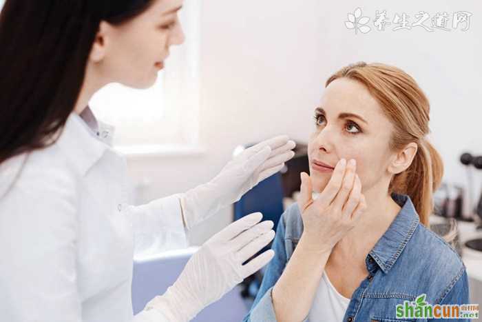 专业隆鼻整形手术有几个方法